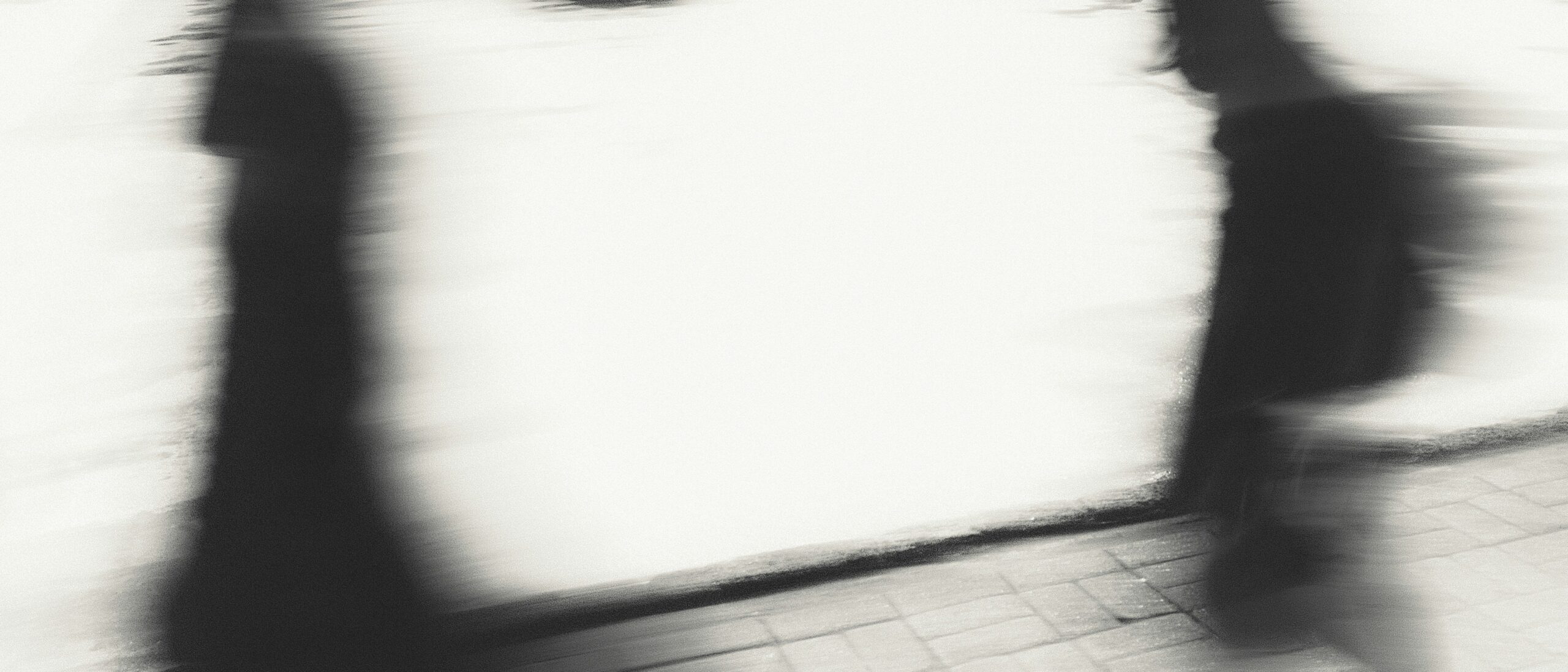 Comparison table showing different types of kidnap and ransom insurance benefits