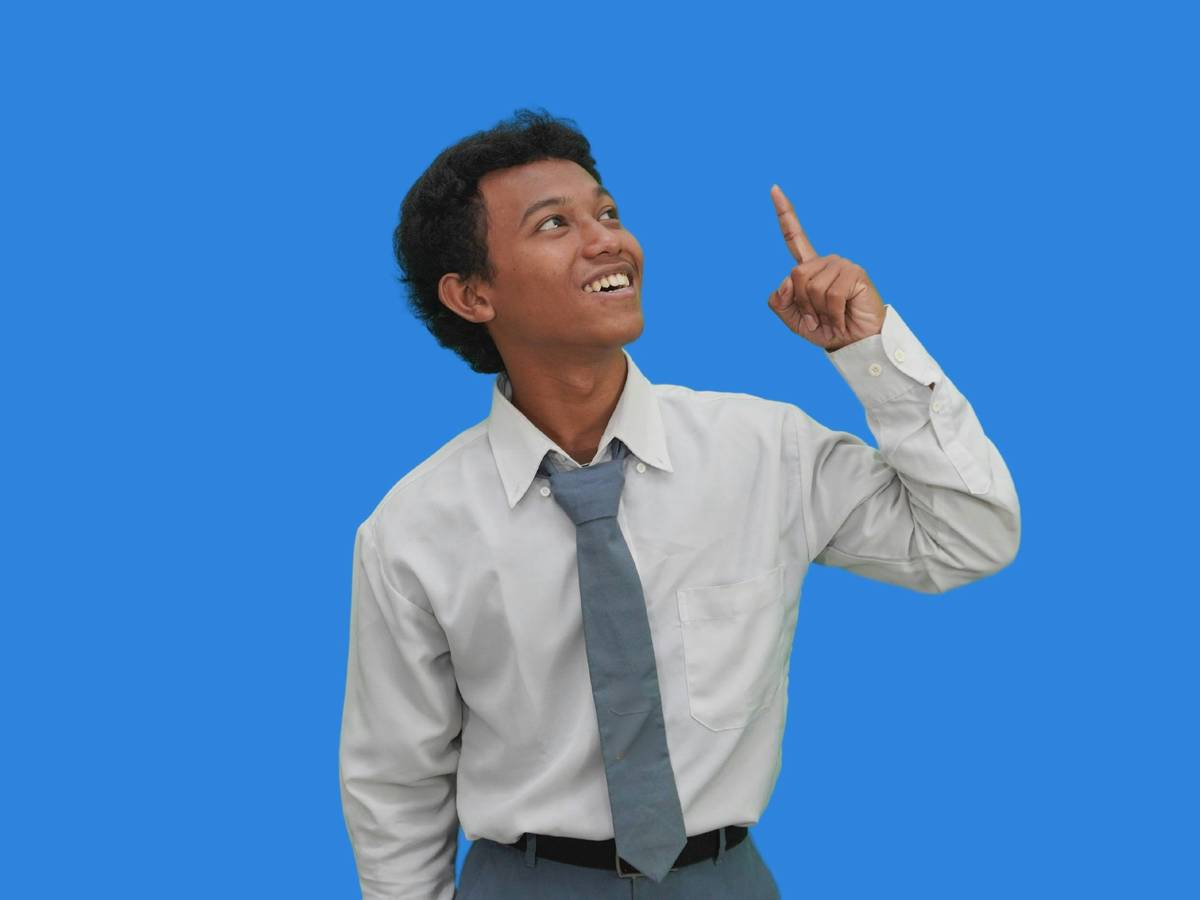 Comparison table highlighting key features between different K&R insurance providers