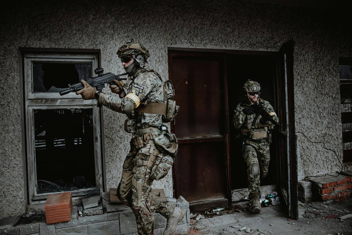 Hostage Situation Support: Why Kidnap and Ransom Insurance is Your Secret Weapon