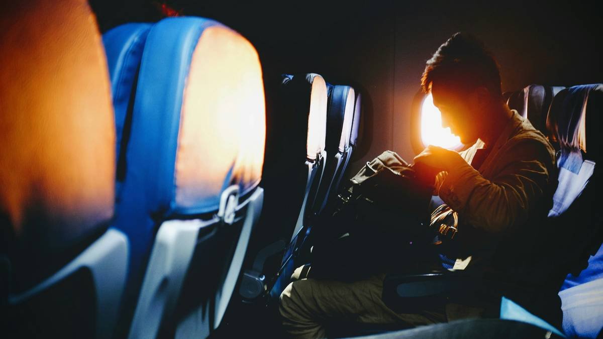 One of the best reasons why I love to travel is watching sunsets and sunrises from a plane’s window. Cruising with a speed of 852km/h from NRT to CEB at 10,360m entering Philippines with this perfect red and orange hues.