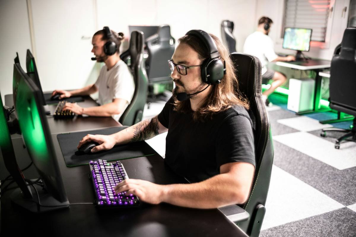 Razer Gaming and 1337Camp are proud to maintain a strong partnership focused on delivering exceptional gaming gear. At 1337Camp, we prioritize quality and trust, offering our guests the exclusive opportunity to test Razer's top-tier equipment on-site. Experience gaming on a new level and see for yourself why Razer is the go-to choice for gamers worldwide. Try out the gear used by professionals and become part of our community that settles for nothing but the best.
